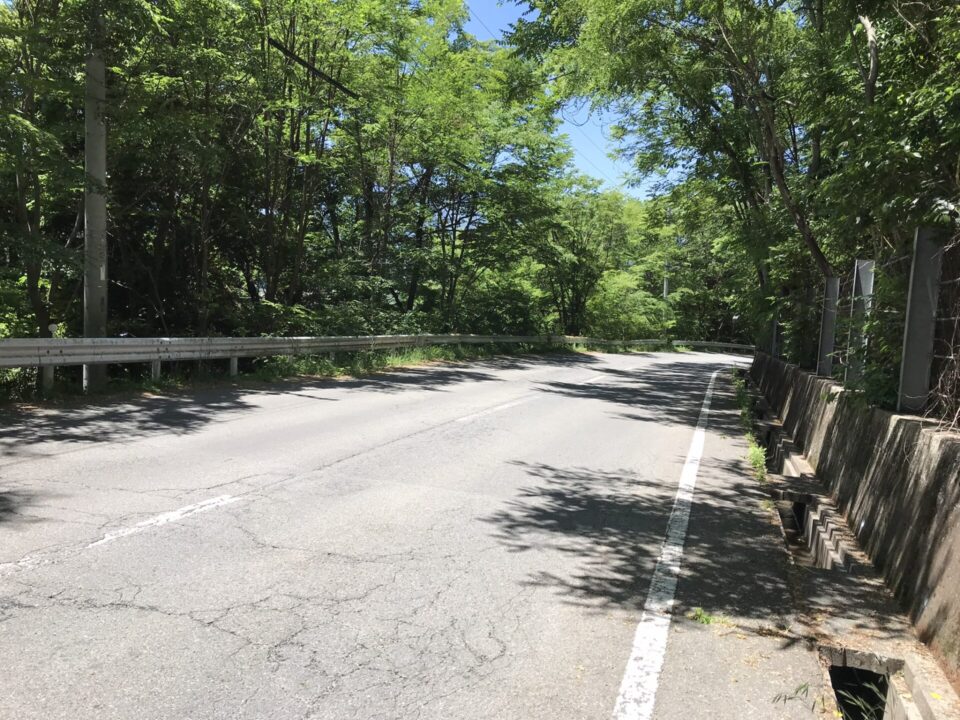 小熊の通学路
アニメ「スーパーカブ」聖地巡礼