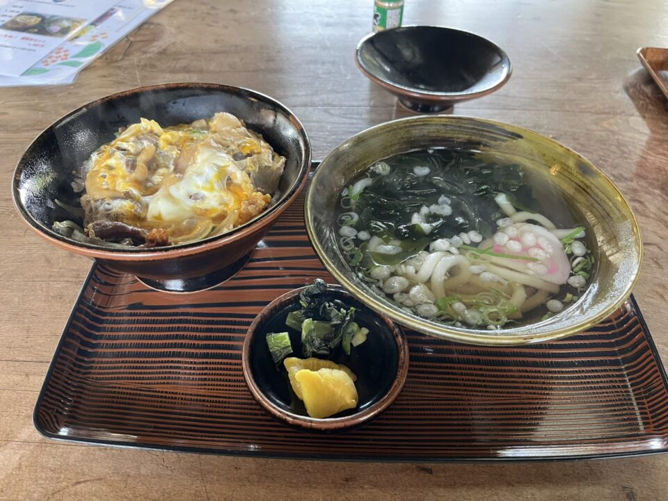 丹波猪村で食べる猪肉丼セット