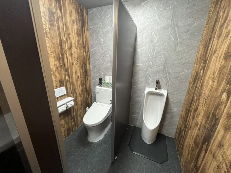 「日本のへそ キャンプ場」 トイレ