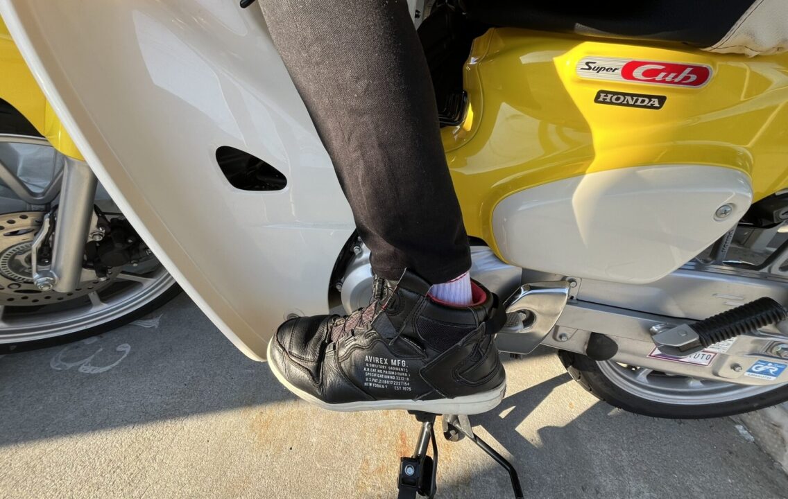 Avirexのライディングシューズ