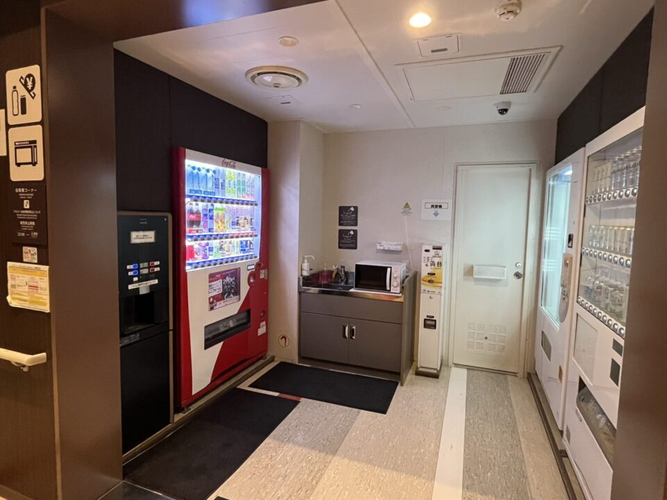 宮崎カーフェリー　自販機　電子レンジ　給湯器　他