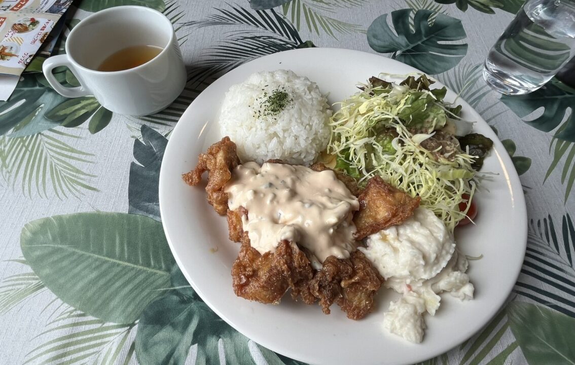 サンメッセ日南　レストランで食べたチキン南蛮